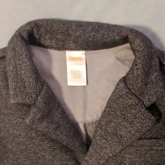 💛3/$20 Boys xs (3-4) coat - Picture 2 of 4